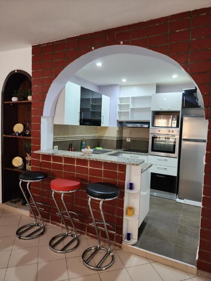 Duplex Bien Equipe Securise Avec Jardin Et Veranda La Marsa Bagian luar foto