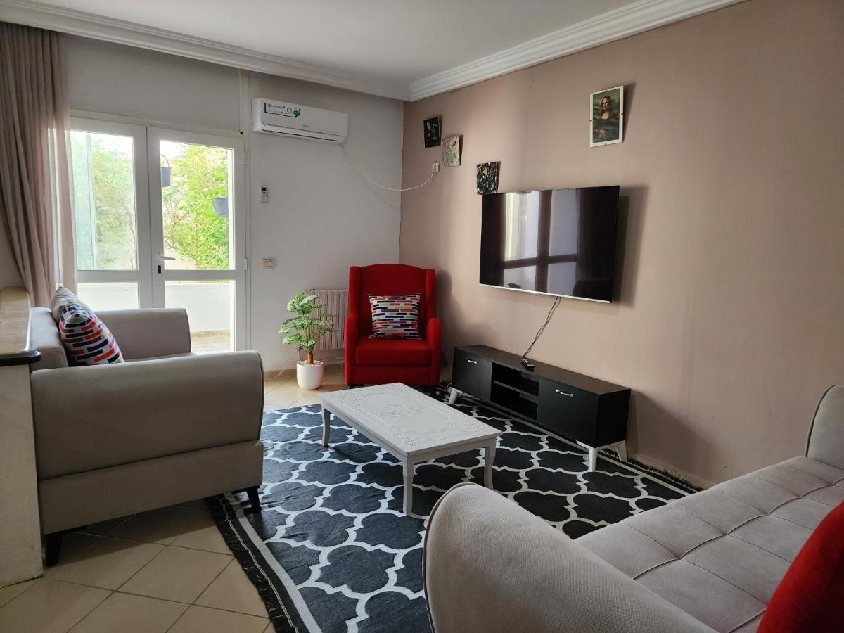 Duplex Bien Equipe Securise Avec Jardin Et Veranda La Marsa Bagian luar foto